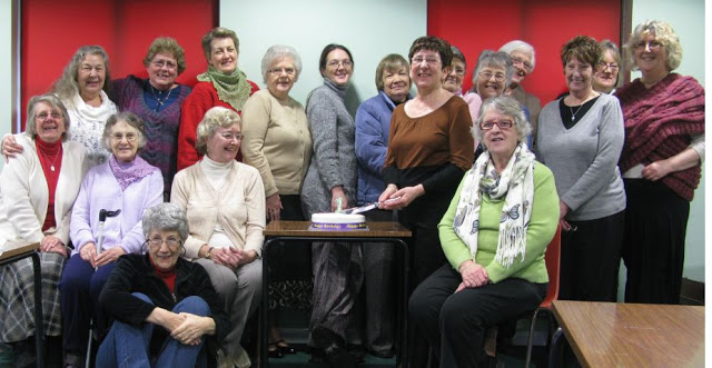 Members of the St Edmunds Crafty Knitters